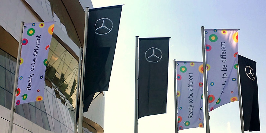 Mercedes-Benz e Sony PlayStation uniti insieme contro la diversità thumbnail