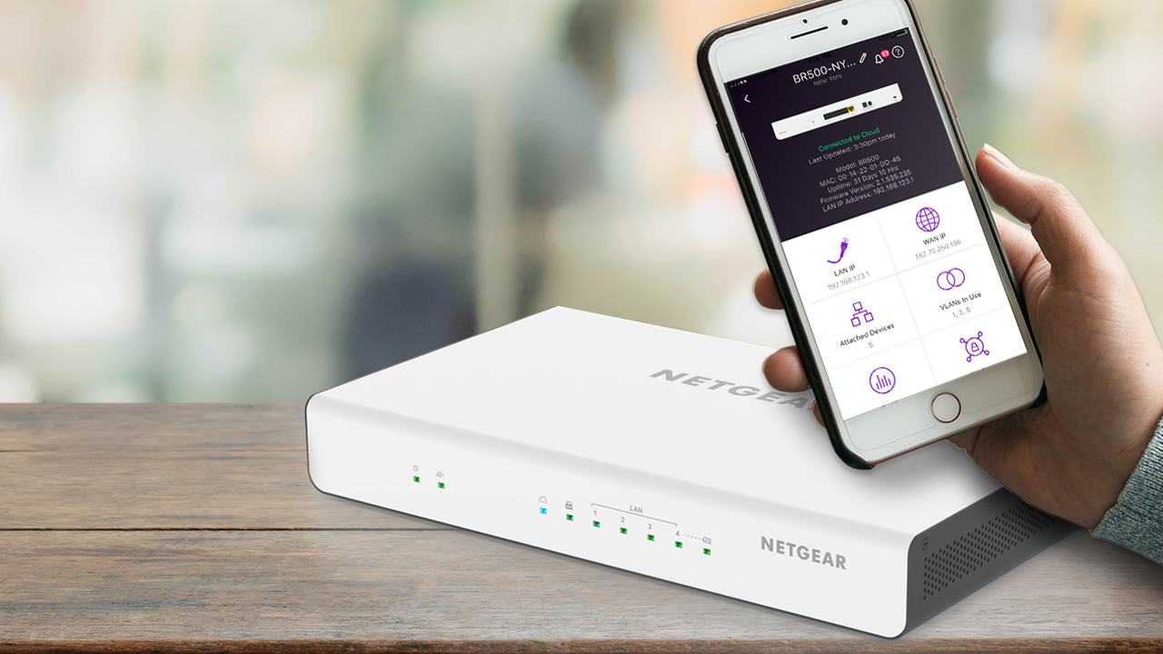 Netgear Insight Instant VPN, il router dedicato alle PMI | IFA 2018 thumbnail