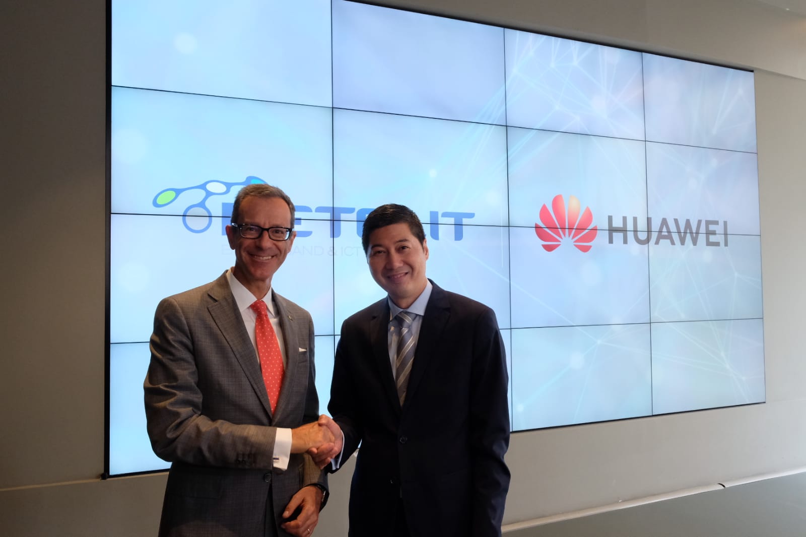 Retelit e Huawei: nuove soluzione per il multi cloud nelle aziende thumbnail