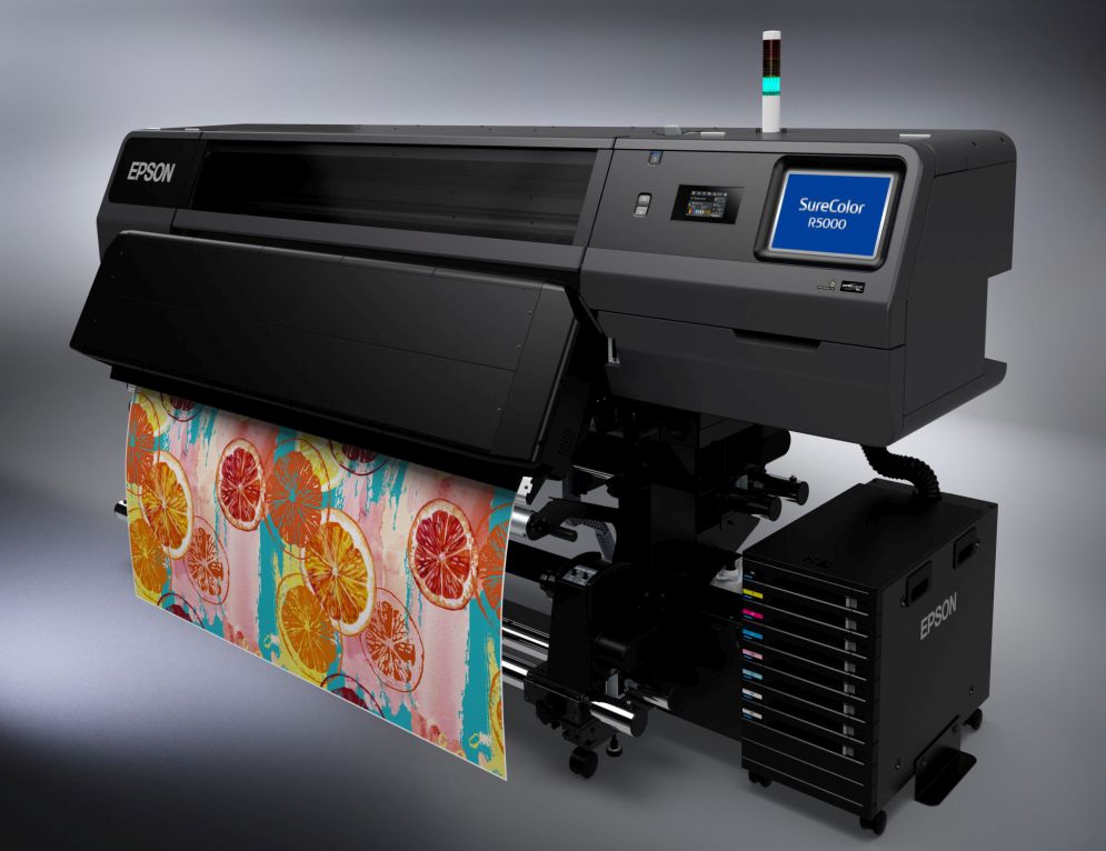 Epson SureColor SC-R5000, 64 pollici di stampa con inchiostri in resina thumbnail