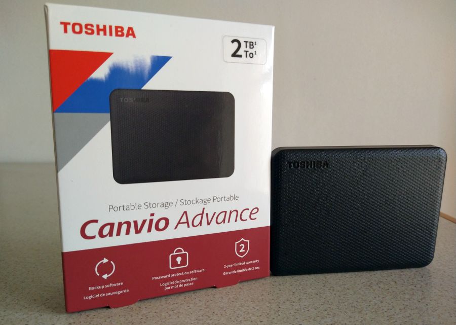 La nostra recensione di Toshiba Canvio Advance 2 TB: dati al sicuro in movimento thumbnail