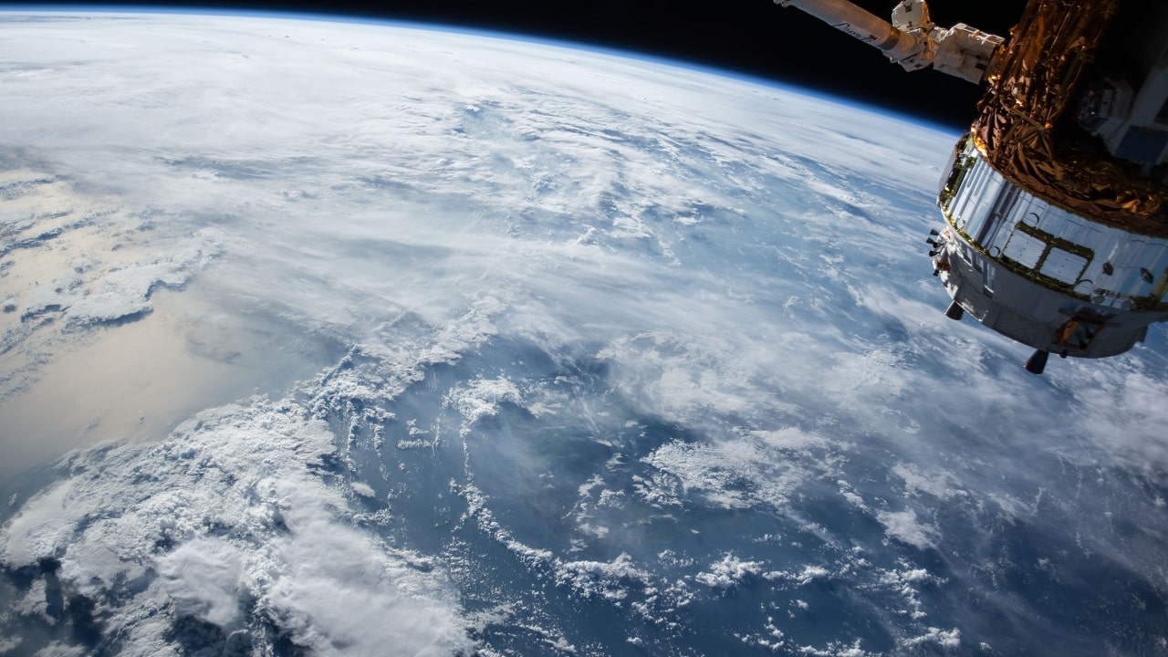 Space Economy: il futuro del business è nello spazio? thumbnail