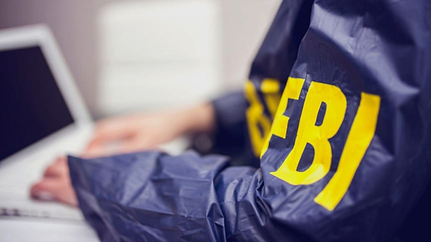 L'FBI ha rimosso le backdoor dai server Exchange compromessi thumbnail