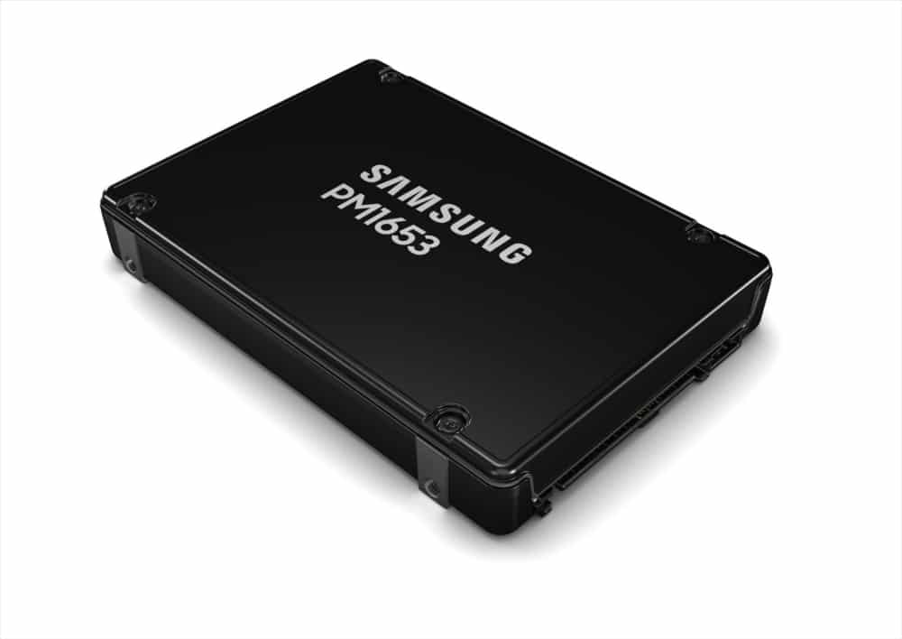 Samsung presenta PM1653 SAS, un SSD enterprise per AI e Big Data thumbnail