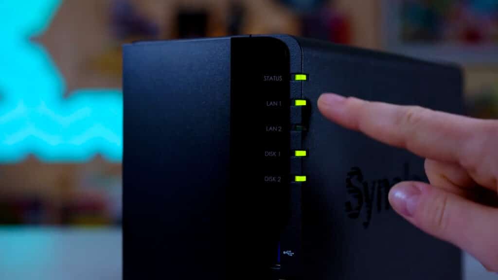 Synology DiskStation DS220 Recensione LED Di Stato 1024x576