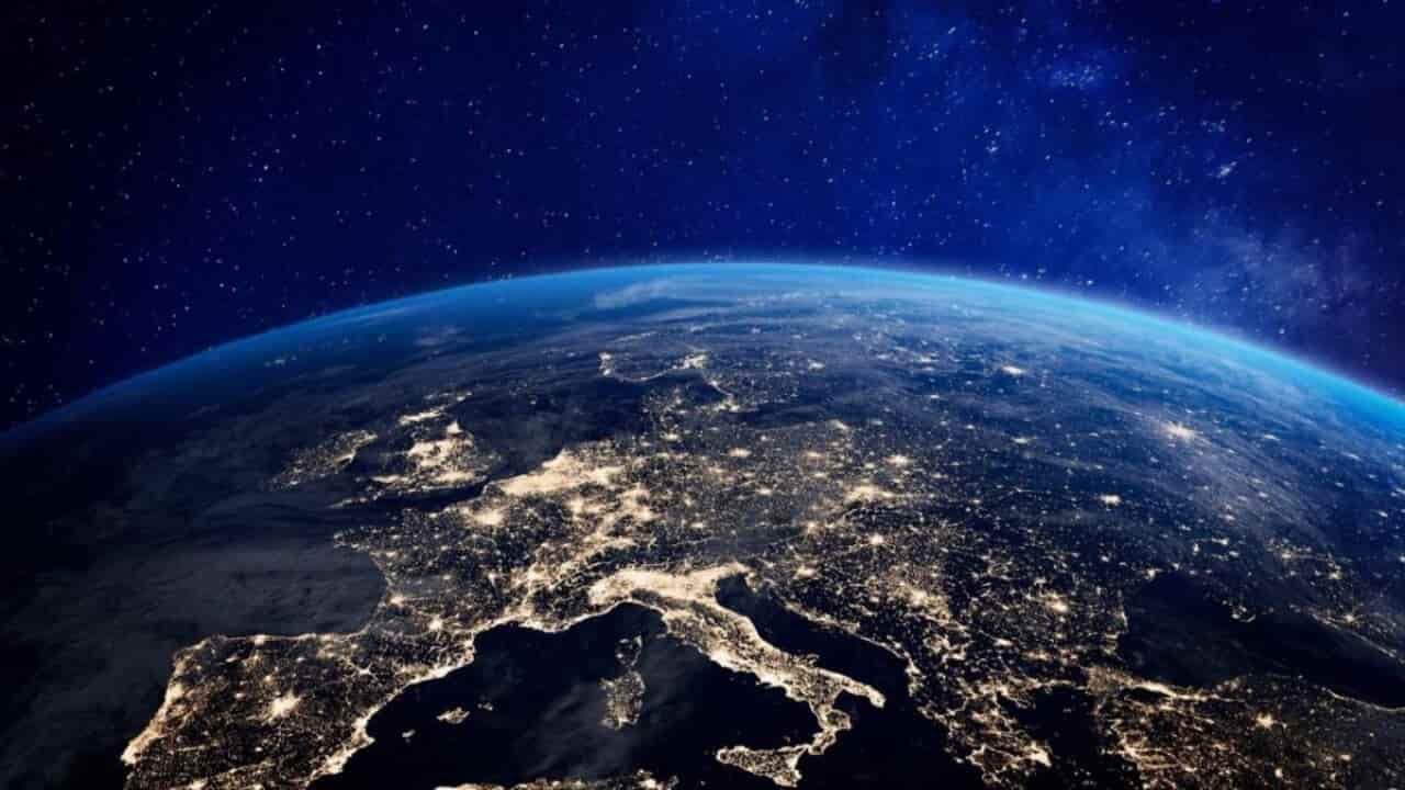 L'incubatore ESA BIC Turin lancia la sua prima call per le startup space thumbnail
