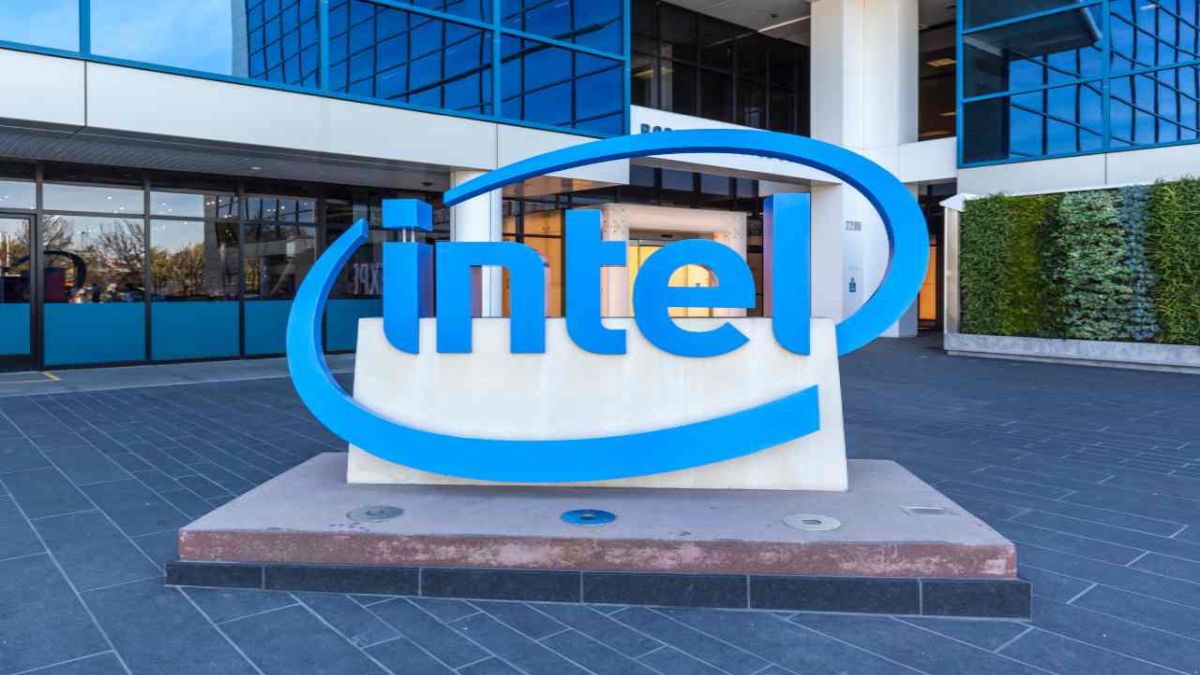Intel investe nella sostenibilità dei datacenter thumbnail