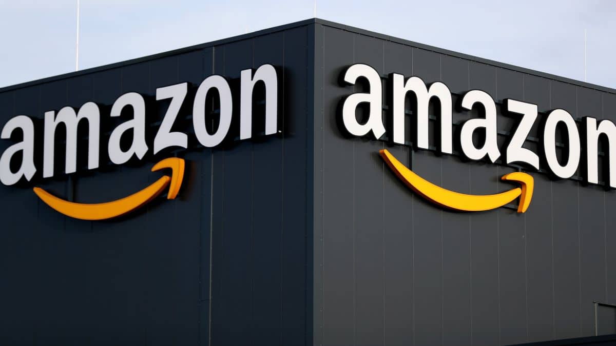 Amazon: profitti quasi raddoppiati nell'ultimo trimestre del 2021 thumbnail