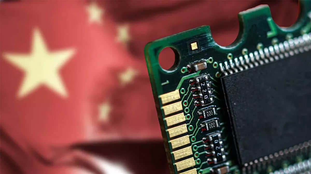 Cina: la produzione di chip cala drasticamente a causa della nuova ondata di COVID-19 thumbnail