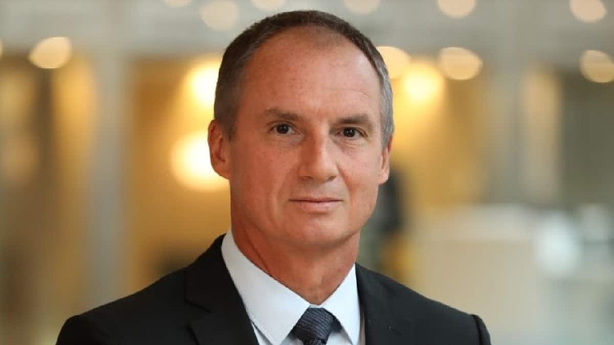 Fabrice Cambolive nominato Chief Operative Officer della Marca Renault thumbnail