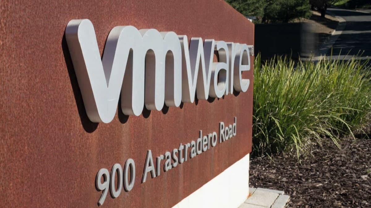 VMware annuncia i risultati finanziari del terzo trimestre 2023 thumbnail