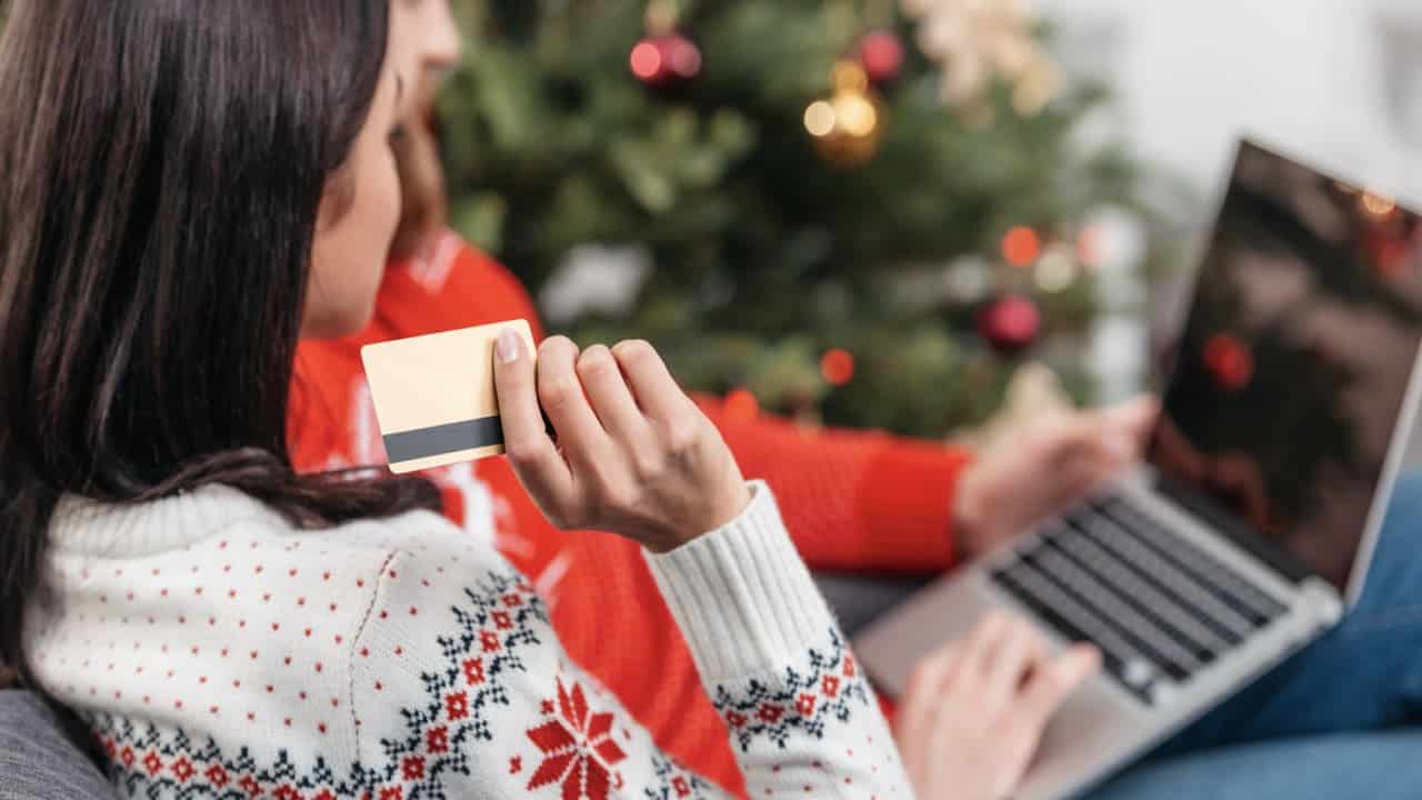 Wallapop, i consigli per lo shopping online natalizio in tutta sicurezza thumbnail