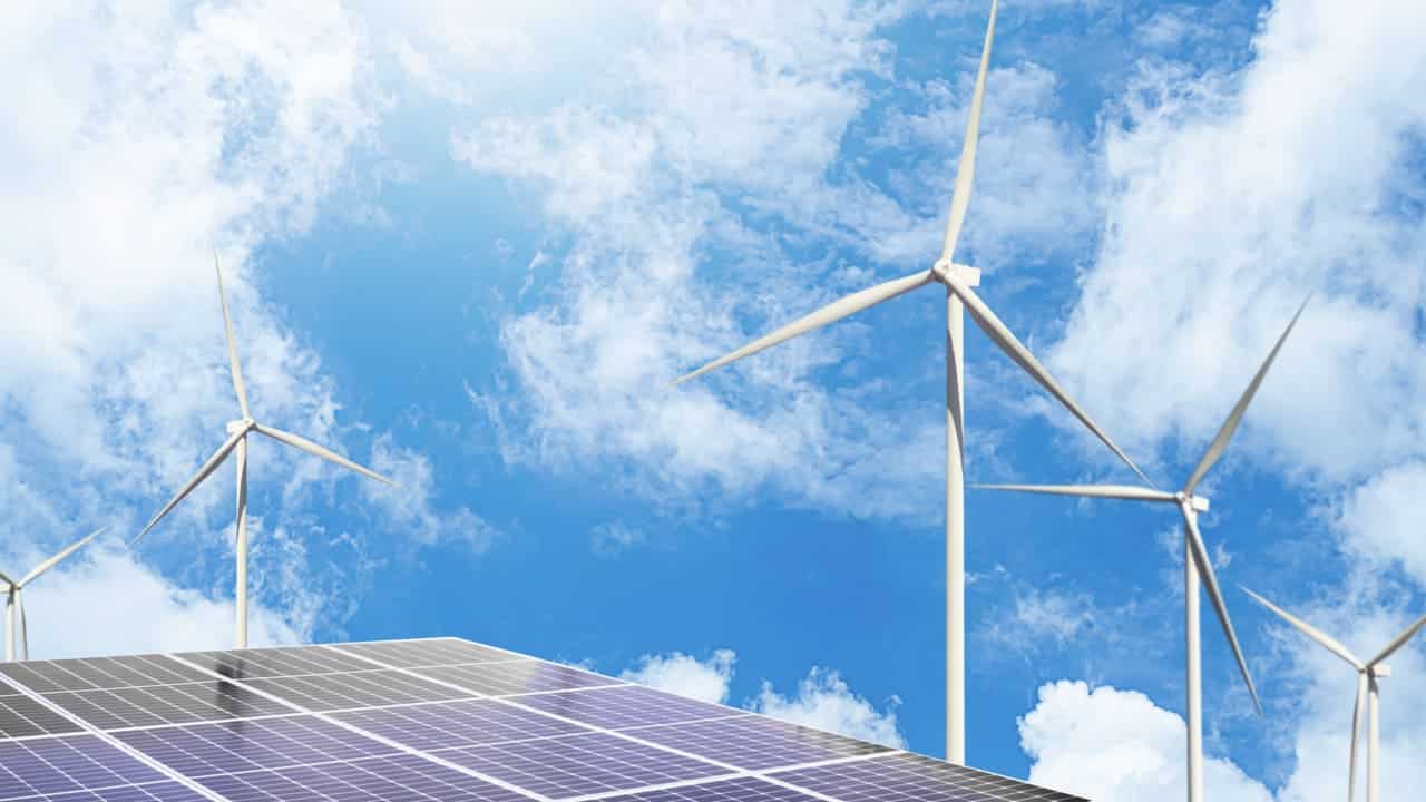 Energia rinnovabile e non solo: i trend previsti per il 2024 da Eaton thumbnail