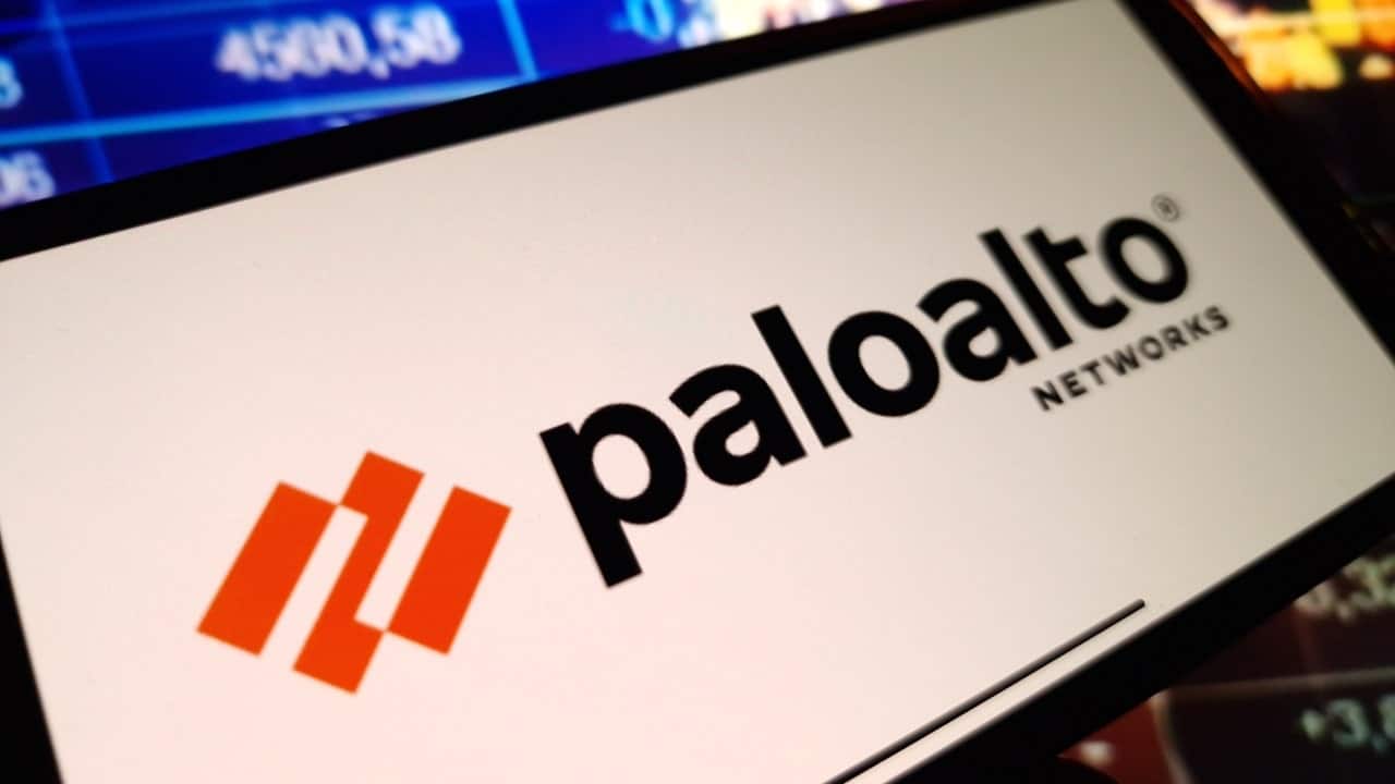 Palo Alto Networks, sicurezza e 5G al MWC 2024: intervista a Haider Pasha thumbnail