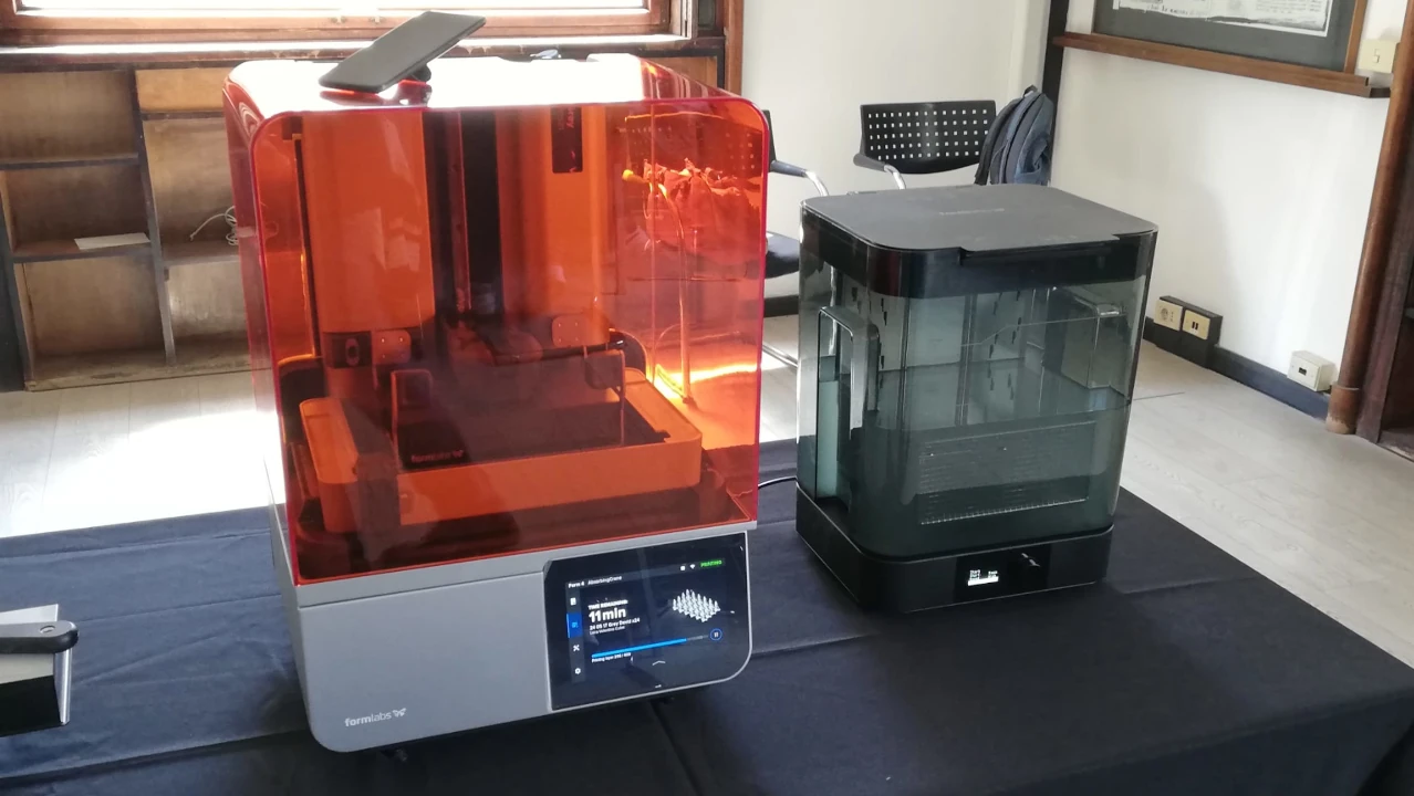 Stampe 3D lampo con Form 4 di Formlabs thumbnail