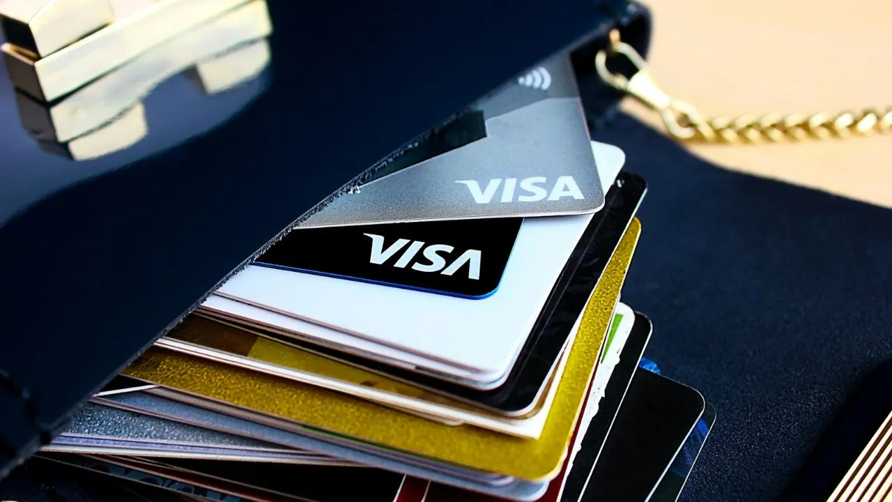 Visa lancia nuovi prodotti e soluzioni per i pagamenti digitali thumbnail