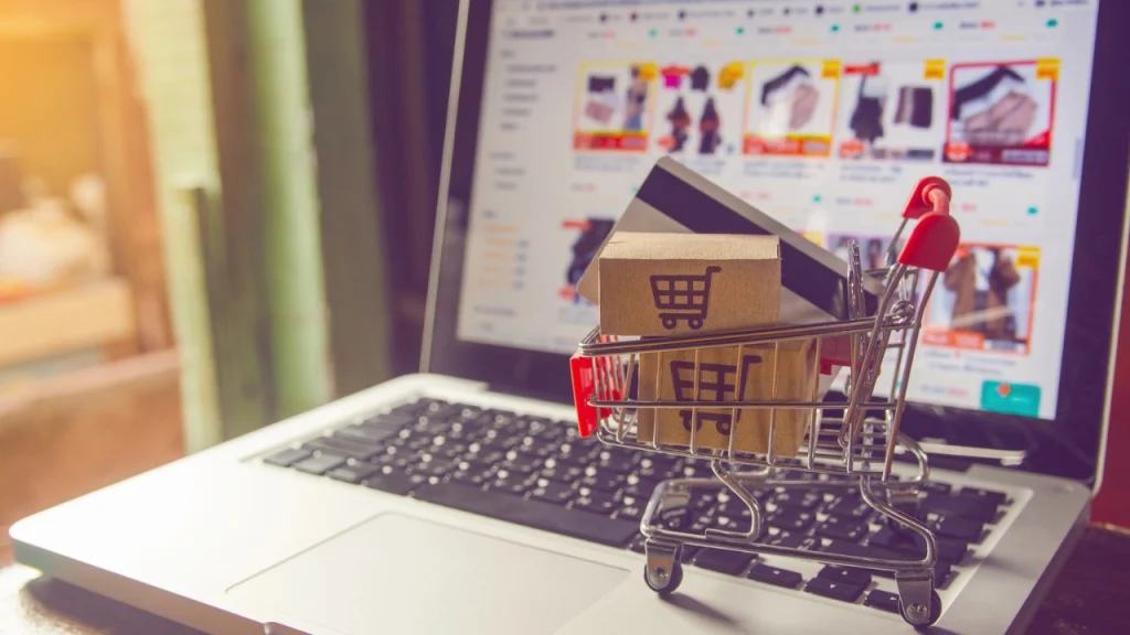 pagamenti-digitali-italia-crescita-sicurezza-formazione-ecommerce-shopping-online